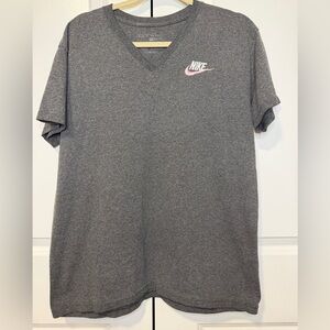 Nike Gray V Neck Short Sleeve Tee Pink Swoosh Logo size M
